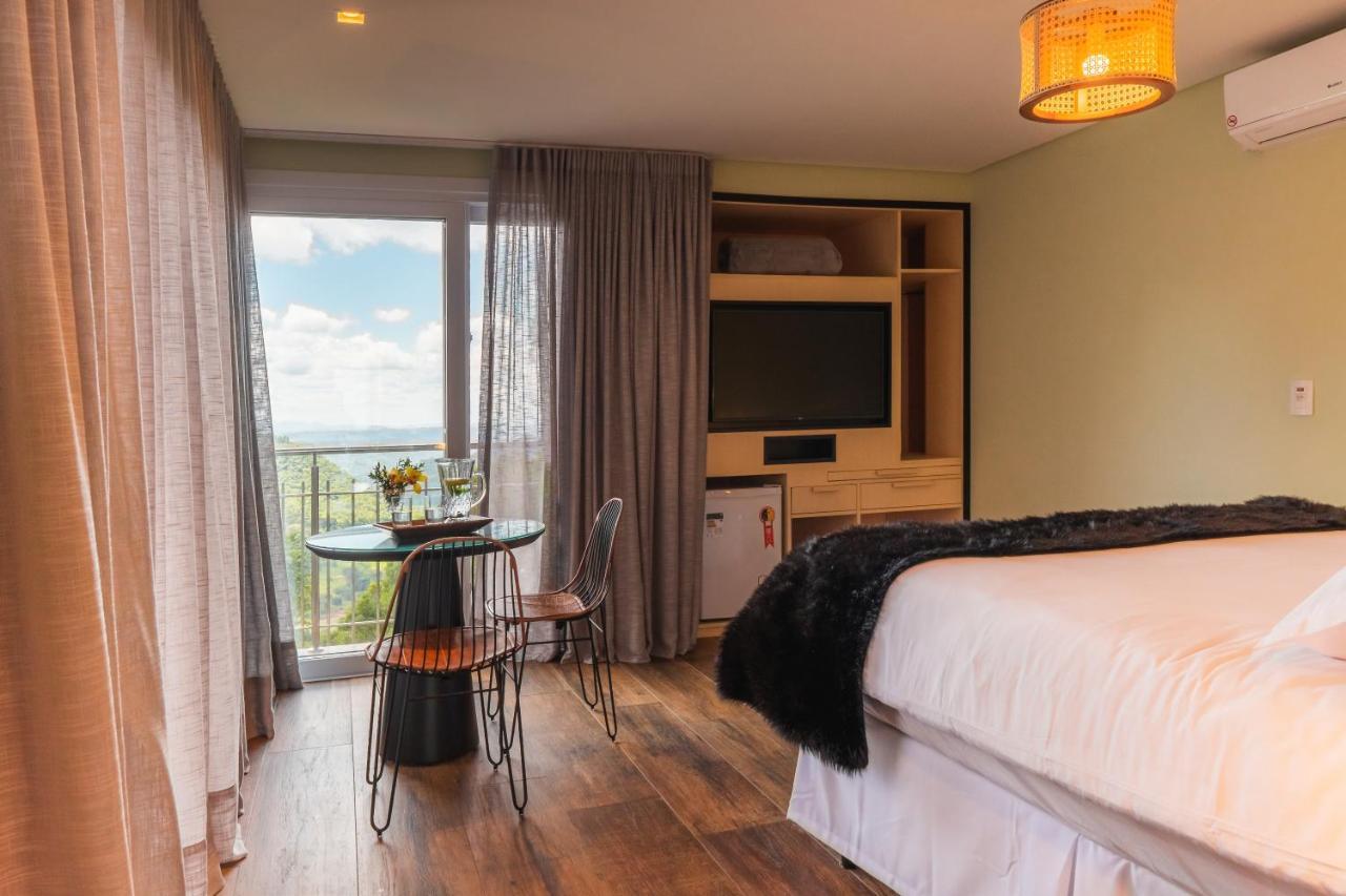 Suites Refugio Do Vale Gramado Exterior photo